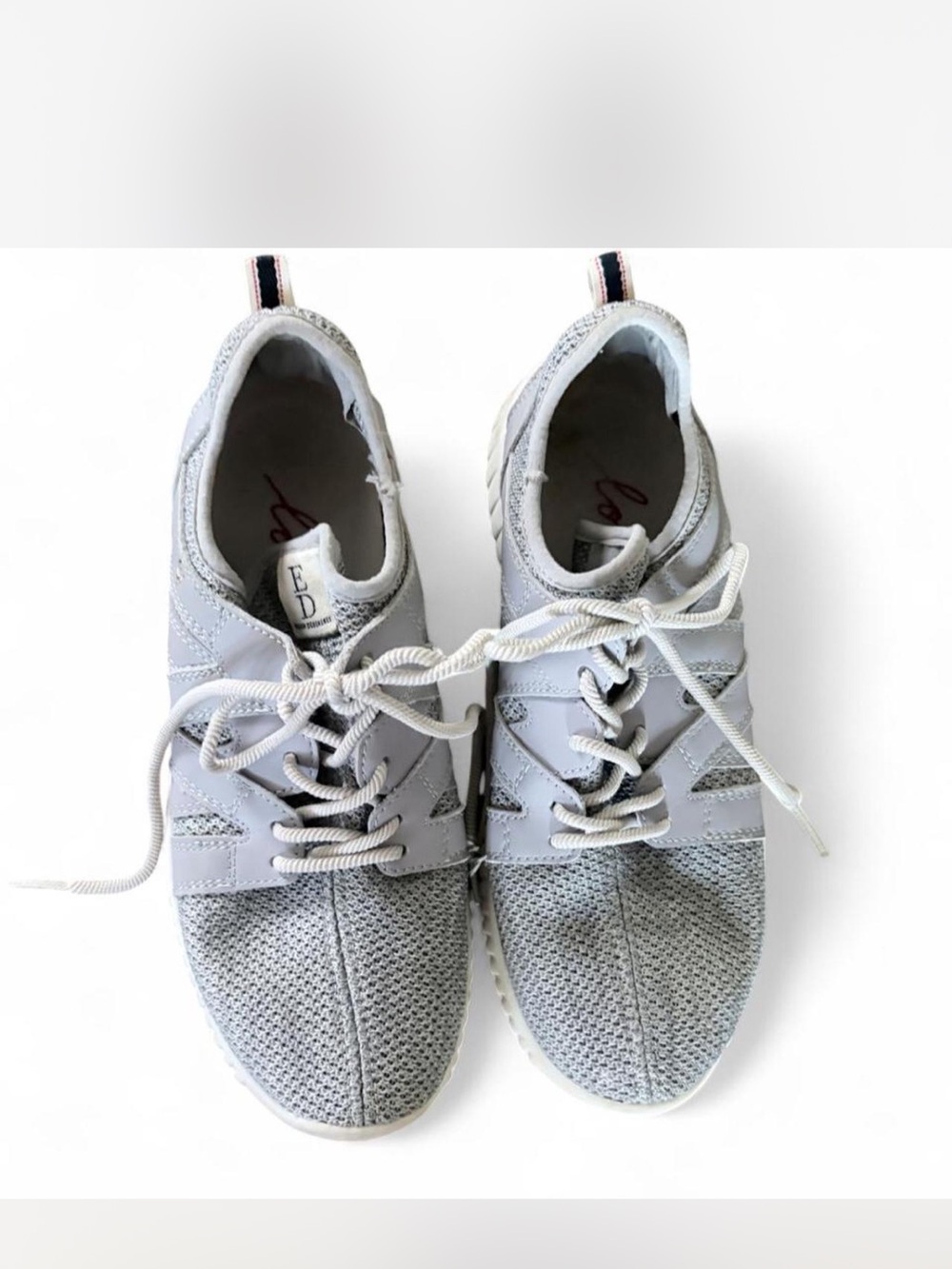 Light Gray Women’s Knit Lace-Up Sneakers